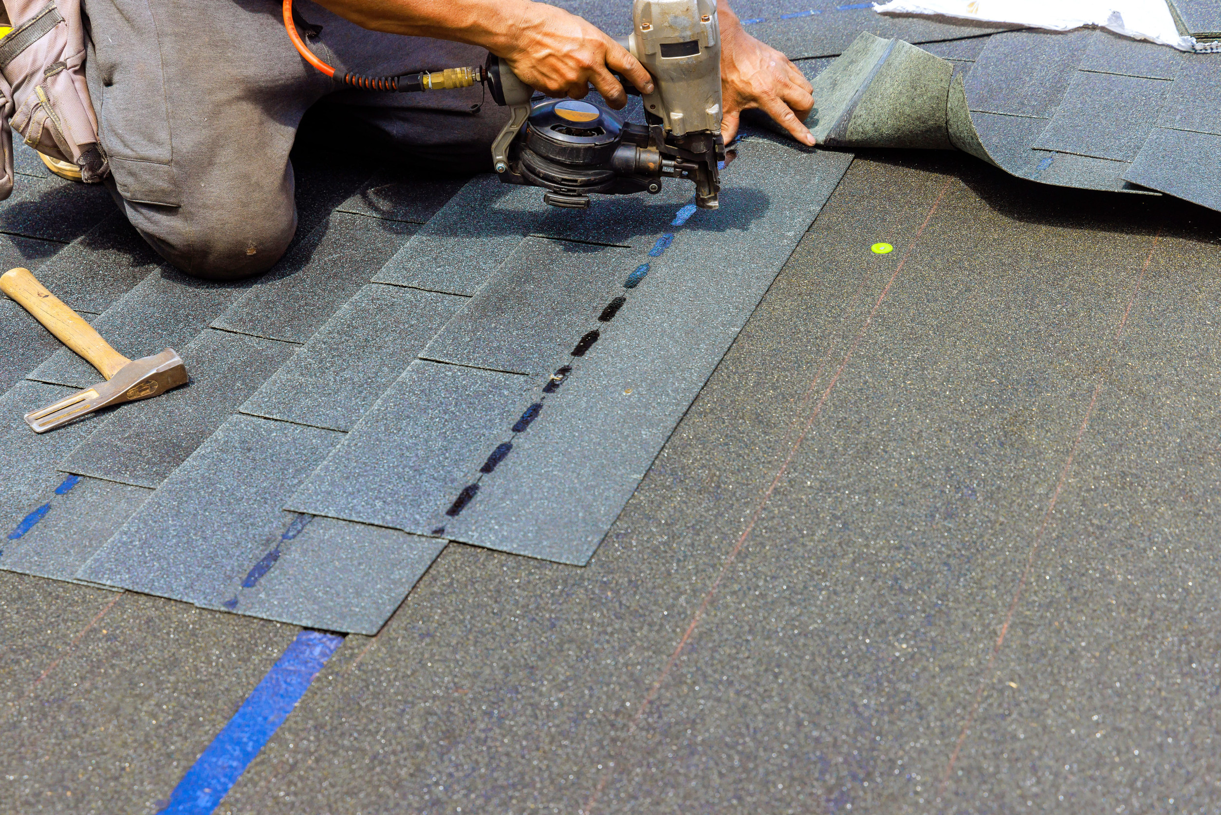 Fall Roof Replacement in Minnesota: Is It Too Late?